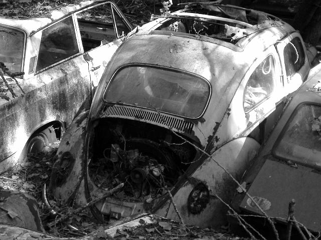 Autofriedhof - 116.JPG - Historischer Autofriedhof,    Gürbetal (CH)